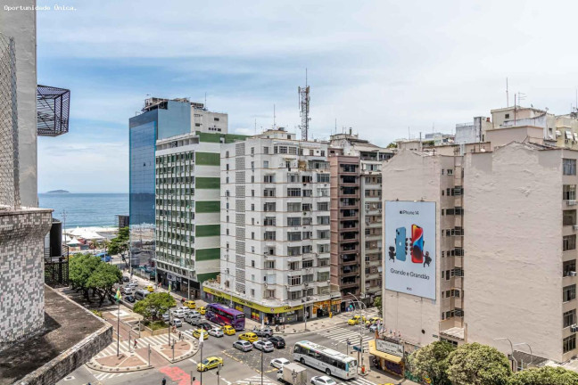 Imagem Apartamento com 3 Quartos à Venda, 135 m²em Copacabana - Rio De Janeiro Imagem Apartamento com 3 Quartos à Venda, 135 m²em Copacabana - Rio De Janeiro