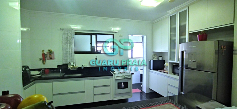 Imagem Apartamento com 4 Quartos à Venda, 140 m² em Pitangueiras - Guarujá