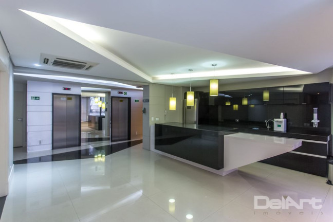 Imagem Sala Comercial à Venda, 328 m² em água Verde - Curitiba Imagem Sala Comercial à Venda, 328 m² em água Verde - Curitiba