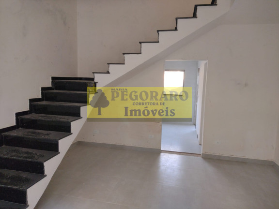 Imagem Sobrado com 2 Quartos à Venda, 75 m² em Cidade Jardim - Caraguatatuba Imagem Sobrado com 2 Quartos à Venda, 75 m² em Cidade Jardim - Caraguatatuba