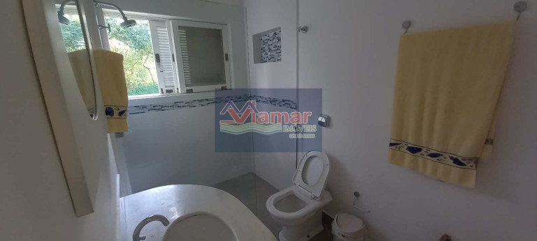 Imagem Casa com 4 Quartos à Venda, 300 m² em Jardim Virgínia - Guarujá Imagem Casa com 4 Quartos à Venda, 300 m² em Jardim Virgínia - Guarujá
