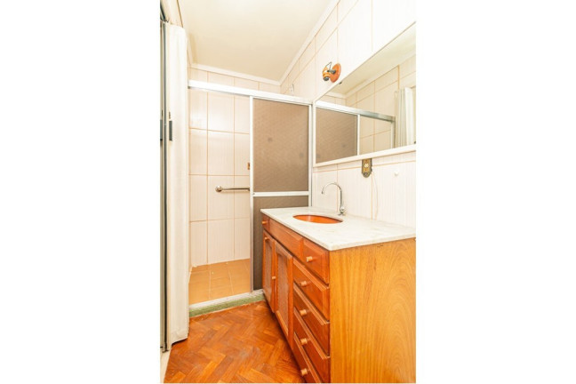 Imagem Apartamento com 3 Quartos à Venda, 78 m² em Centro Histórico - Porto Alegre Imagem Apartamento com 3 Quartos à Venda, 78 m² em Centro Histórico - Porto Alegre