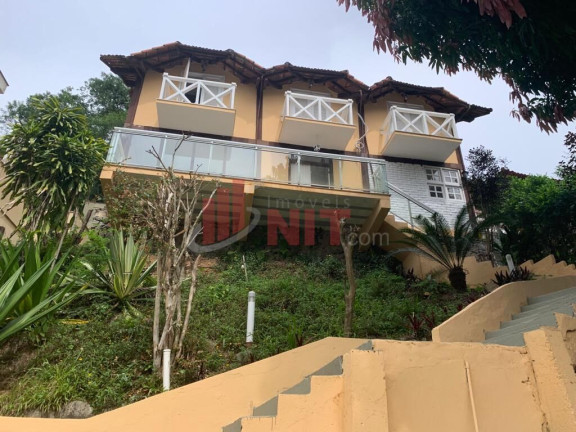 Casa de Condomínio com 3 Quartos à Venda, 200 m² em Itaipu - Niterói