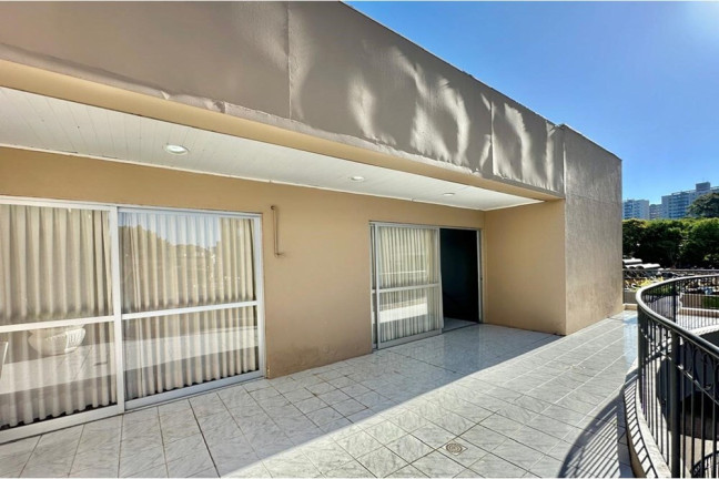 Imagem Imóvel com 3 Quartos à Venda, 108 m² em São Sebastião - Porto Alegre Imagem Imóvel com 3 Quartos à Venda, 108 m² em São Sebastião - Porto Alegre