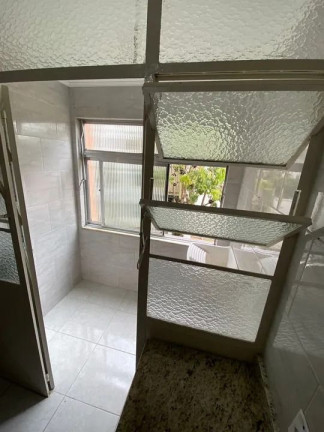 Imagem Imóvel com 1 Quarto à Venda, 41 m² em Vila Nova - Porto Alegre Imagem Imóvel com 1 Quarto à Venda, 41 m² em Vila Nova - Porto Alegre