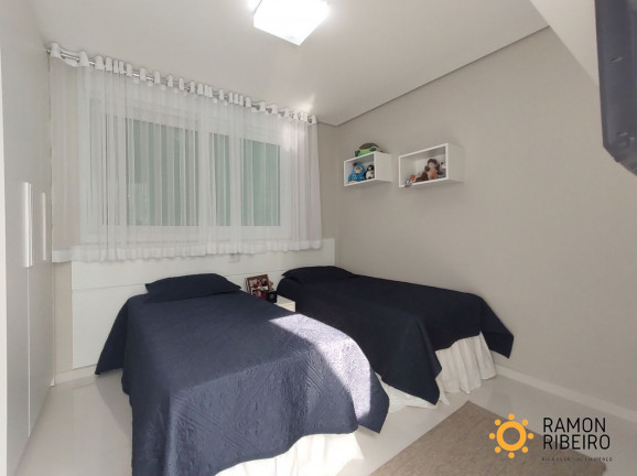 Imagem Imóvel com 5 Quartos à Venda, em Riviera - Bertioga Imagem Imóvel com 5 Quartos à Venda, em Riviera - Bertioga