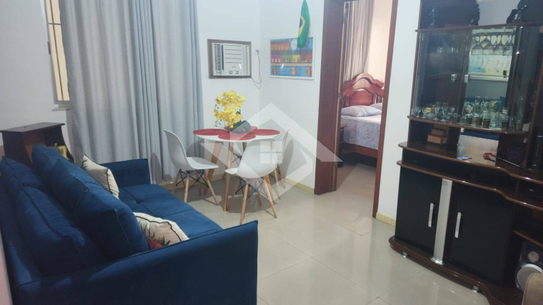Imagem Apartamento com 2 Quartos à Venda, 60 m² em Copacabana - Rio De Janeiro Imagem Apartamento com 2 Quartos à Venda, 60 m² em Copacabana - Rio De Janeiro