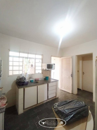 Imagem Casa com 3 Quartos à Venda, 136 m² em Setor Bueno - Goiânia Imagem Casa com 3 Quartos à Venda, 136 m² em Setor Bueno - Goiânia