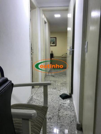 Imagem Cobertura com 3 Quartos à Venda, 168 m² em Tijuca - Rio De Janeiro Imagem Cobertura com 3 Quartos à Venda, 168 m² em Tijuca - Rio De Janeiro