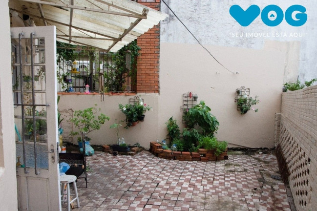 Imagem Imóvel com 2 Quartos à Venda, 59 m² em Petrópolis - Porto Alegre