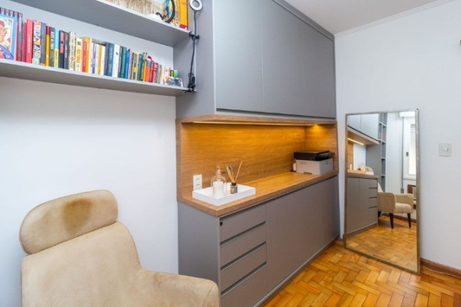 Imagem Apartamento com 3 Quartos à Venda, 93 m² em Petrópolis - Porto Alegre Imagem Apartamento com 3 Quartos à Venda, 93 m² em Petrópolis - Porto Alegre