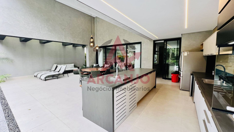 Imagem Casa com 5 Quartos à Venda, 493 m² em Riviera - Bertioga Imagem Casa com 5 Quartos à Venda, 493 m² em Riviera - Bertioga