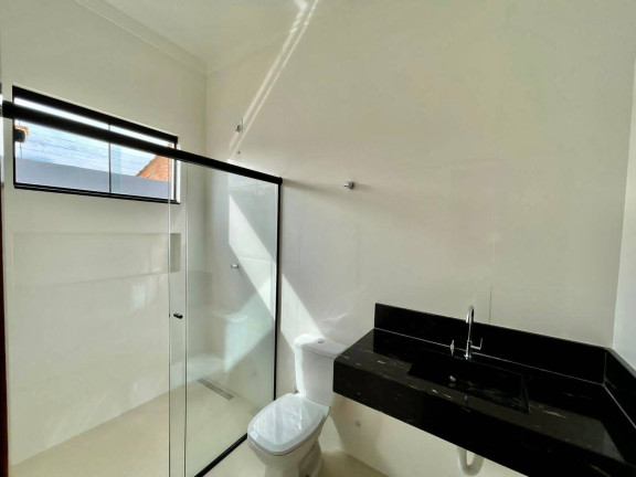 Imagem Casa com 3 Quartos à Venda, 360 m² em Estância Itaguaí - Caldas Novas Imagem Casa com 3 Quartos à Venda, 360 m² em Estância Itaguaí - Caldas Novas