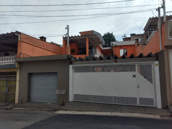 Casa com 3 Quartos à Venda, 250 m² em Vila Carmem - São Paulo
