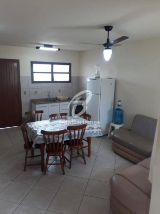 Imagem Sobrado com 2 Quartos para Temporada, em Bombas - Bombinhas Imagem Sobrado com 2 Quartos para Temporada, em Bombas - Bombinhas