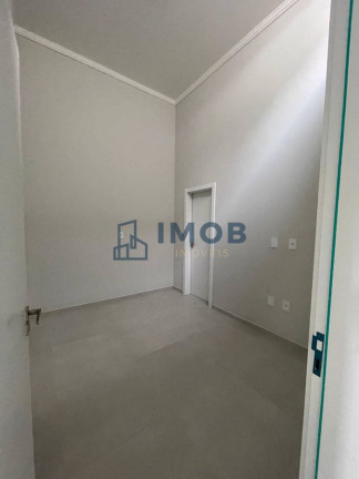 Imagem Casa com 3 Quartos à Venda, 100 m² em Escolinha - Guaramirim Imagem Casa com 3 Quartos à Venda, 100 m² em Escolinha - Guaramirim