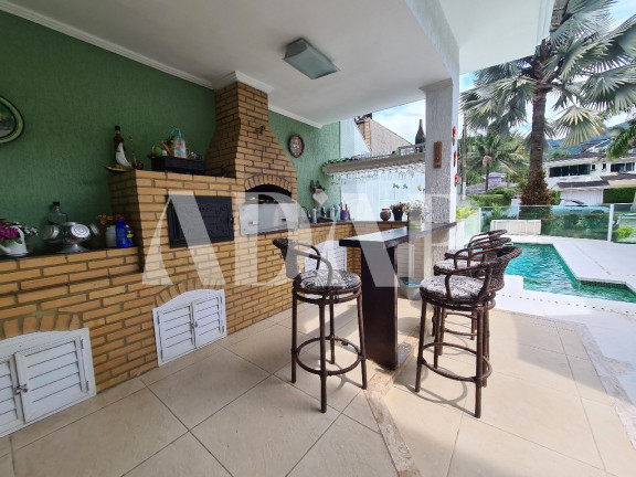 Imagem Casa com 4 Quartos à Venda, 300 m² em Vargem Grande - Rio De Janeiro