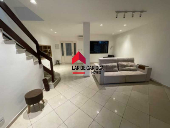 Imagem Casa de Condomínio com 3 Quartos à Venda, 142 m² em Botafogo - Rio De Janeiro Imagem Casa de Condomínio com 3 Quartos à Venda, 142 m² em Botafogo - Rio De Janeiro