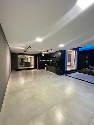 Imagem Casa com 3 Quartos à Venda, 267 m² Imagem Casa com 3 Quartos à Venda, 267 m²