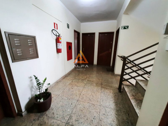 Imagem Apartamento com 3 Quartos à Venda, 130 m² Imagem Apartamento com 3 Quartos à Venda, 130 m²