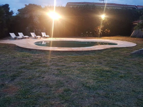 Chácara com 4 Quartos à Venda, 350 m² em Vila Santista - Atibaia