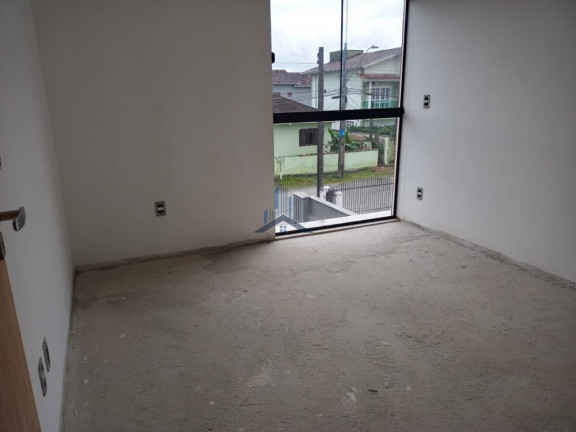 Imagem Sobrado com 3 Quartos à Venda, 82 m² em Aventureiro - Joinville Imagem Sobrado com 3 Quartos à Venda, 82 m² em Aventureiro - Joinville