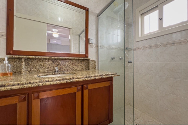 Imagem Casa com 4 Quartos à Venda, 200 m² em Centro - Xangri-lá Imagem Casa com 4 Quartos à Venda, 200 m² em Centro - Xangri-lá