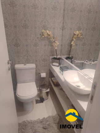 Imagem Apartamento com 4 Quartos à Venda, 133 m² em Icaraí - Niterói