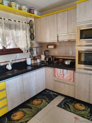 Imagem Casa com 4 Quartos à Venda, 140 m² em Stan - Torres