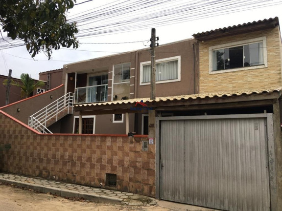 Sobrado com 5 Quartos à Venda,  em São João Do Rio Vermelho - Florianópolis