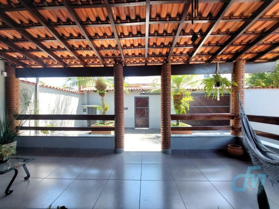 Imagem Sobrado com 4 Quartos à Venda, 334 m² em Vila Natal - Mogi Das Cruzes