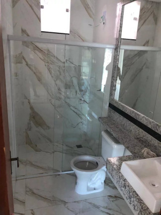 Imagem Casa com 3 Quartos à Venda, 330 m² Imagem Casa com 3 Quartos à Venda, 330 m²