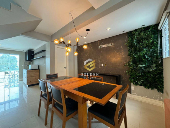 Imagem Sobrado com 3 Quartos à Venda, 180 m² em Ariribá - Balneário Camboriú Imagem Sobrado com 3 Quartos à Venda, 180 m² em Ariribá - Balneário Camboriú