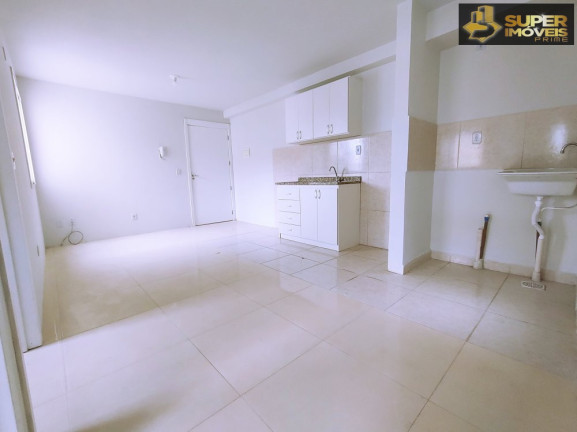 Imagem Apartamento com 2 Quartos para Alugar, 45 m² em Três Vendas - Pelotas