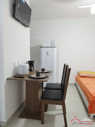Imagem Casa com 1 Quarto para Alugar, 14 m² em Centro - Jacareí Imagem Casa com 1 Quarto para Alugar, 14 m² em Centro - Jacareí