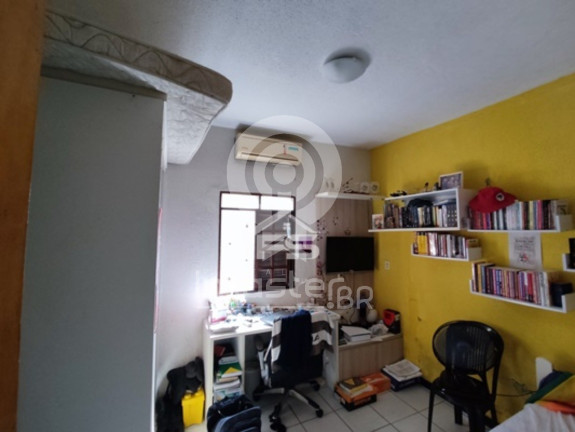 Imagem Casa com 4 Quartos à Venda, 160 m² em Timbó - Maracanaú Imagem Casa com 4 Quartos à Venda, 160 m² em Timbó - Maracanaú