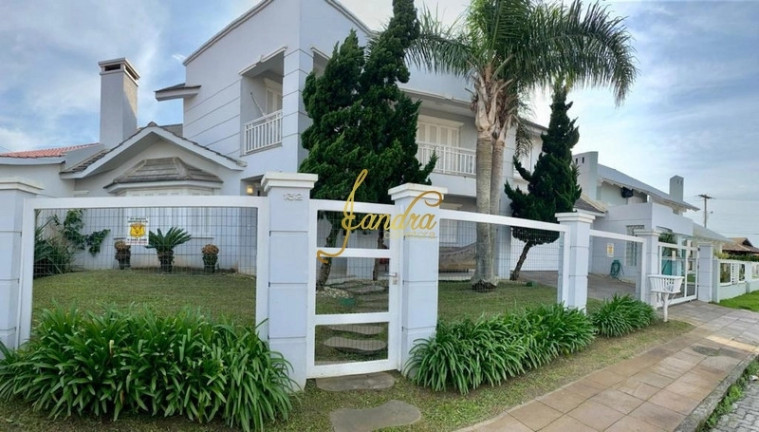 Imagem Casa com 6 Quartos à Venda, 304 m² em Atlantida - Xangri-la Imagem Casa com 6 Quartos à Venda, 304 m² em Atlantida - Xangri-la
