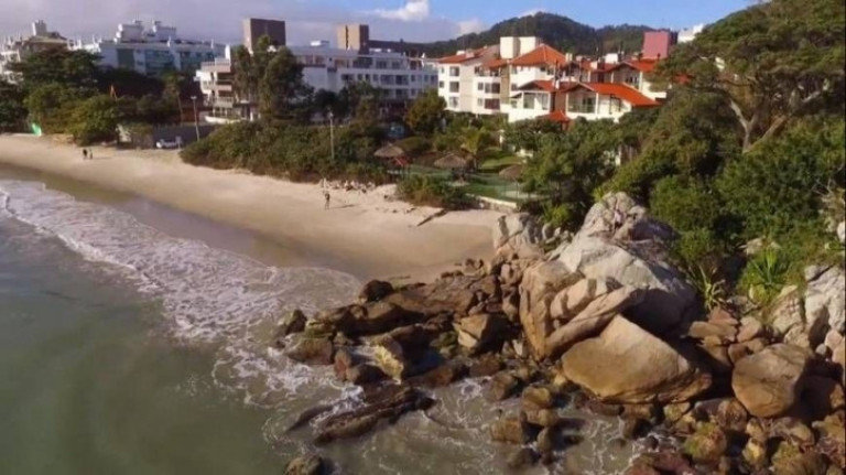 Imagem Casa com 5 Quartos à Venda, 185 m² em Canasvieiras - Florianópolis Imagem Casa com 5 Quartos à Venda, 185 m² em Canasvieiras - Florianópolis