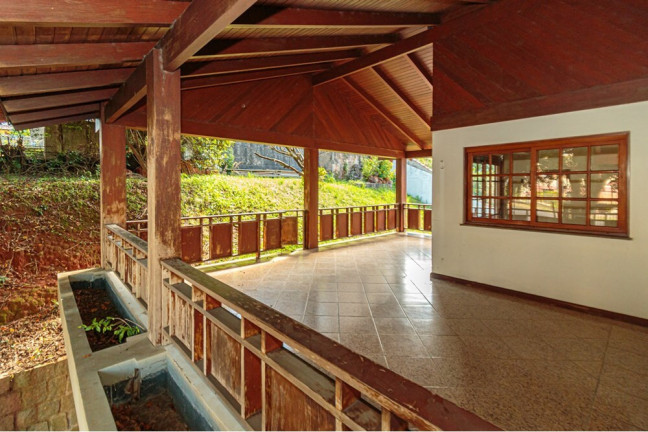 Imagem Casa com 3 Quartos à Venda, 380 m² em Rubem Berta - Porto Alegre Imagem Casa com 3 Quartos à Venda, 380 m² em Rubem Berta - Porto Alegre