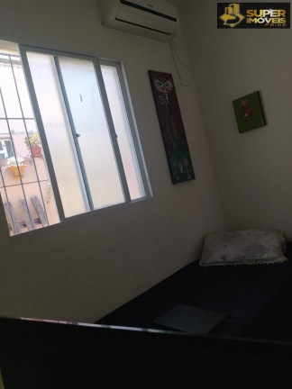 Imagem Casa com 3 Quartos à Venda, 169 m² em Centro - Pelotas