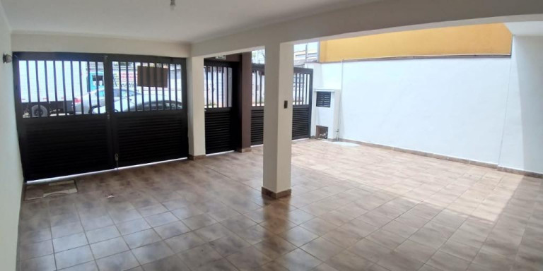 Imagem Sobrado com 4 Quartos à Venda, 212 m² em Centro - Suzano Imagem Sobrado com 4 Quartos à Venda, 212 m² em Centro - Suzano