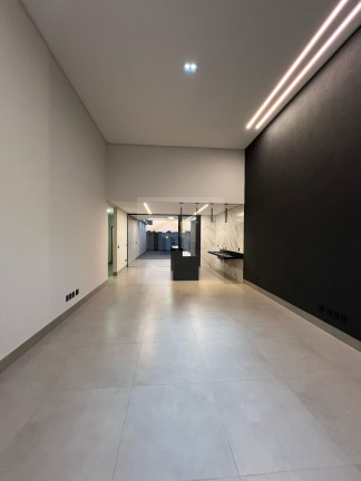 Imagem Casa com 3 Quartos à Venda, 177 m² em Residencial Center Ville - Goiânia