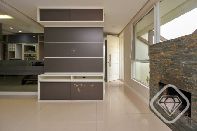 Imagem Casa com 3 Quartos à Venda, 178 m² em Ipanema - Porto Alegre Imagem Casa com 3 Quartos à Venda, 178 m² em Ipanema - Porto Alegre