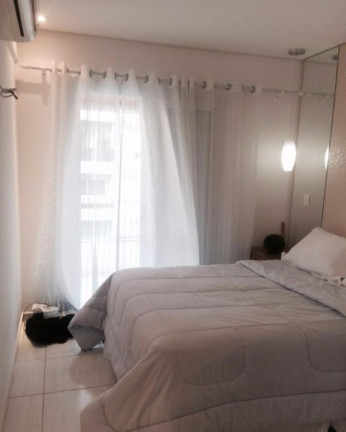 Imagem Apartamento com 3 Quartos à Venda, 105 m² em Jardim Las Palmas - Guarujá