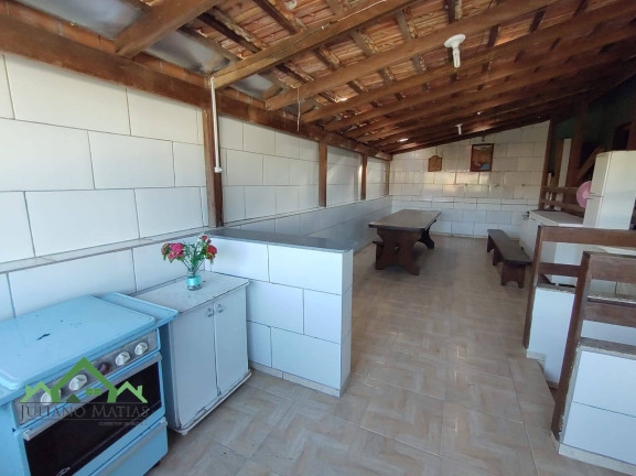 Imagem Casa com 5 Quartos à Venda, 198 m² em Centro - Balneário Barra Do Sul Imagem Casa com 5 Quartos à Venda, 198 m² em Centro - Balneário Barra Do Sul