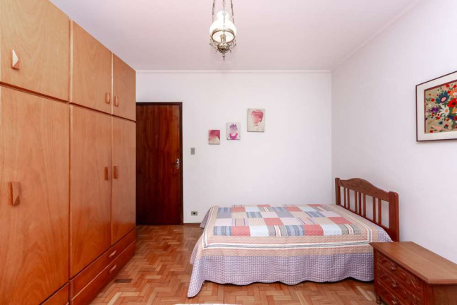 Imagem Casa com 4 Quartos à Venda, 226 m² em Vila Isa - São Paulo