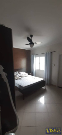Imagem Casa com 3 Quartos à Venda, 127 m² em Centro - Jacareí Imagem Casa com 3 Quartos à Venda, 127 m² em Centro - Jacareí