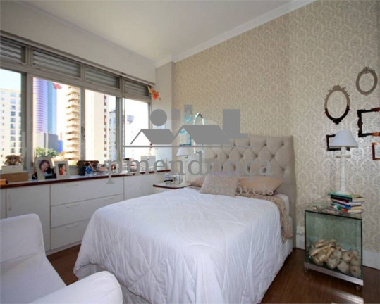 Imagem Apartamento com 4 Quartos à Venda, 254 m² em Pinheiros - São Paulo Imagem Apartamento com 4 Quartos à Venda, 254 m² em Pinheiros - São Paulo