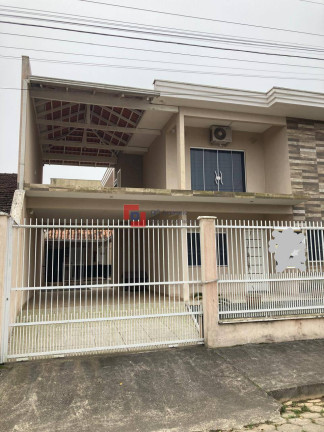 Imagem Casa com 4 Quartos à Venda, 260 m² em Enseada - São Francisco Do Sul Imagem Casa com 4 Quartos à Venda, 260 m² em Enseada - São Francisco Do Sul