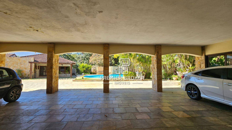 Imagem Casa com 4 Quartos à Venda, 503 m² em Parque São Luiz - Teresópolis Imagem Casa com 4 Quartos à Venda, 503 m² em Parque São Luiz - Teresópolis